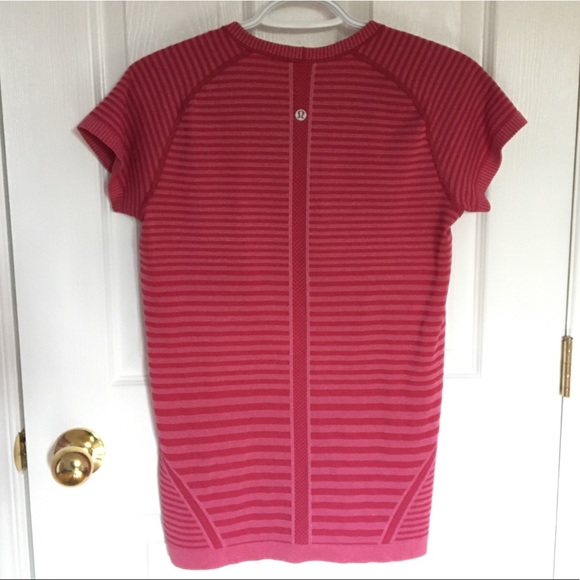 Lululemon Swiftly Short Sleeve Crew - Picture 4 of 6